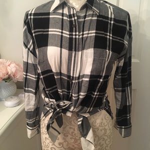 3/$30     Old navy flannel button down